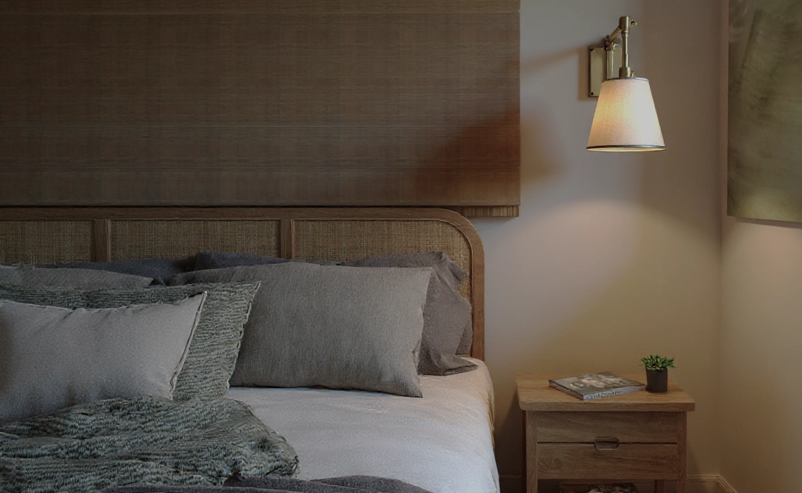 Detale naturalnych materiałów i tekstur w jasnej sypialni, profesjonalny projekt wnętrz Bielsko-Biała.